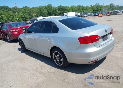 2013 Volkswagen Jetta 2.5L Se z USA, uszkodzony, nr VIN 3VWDP7AJ4DM377265